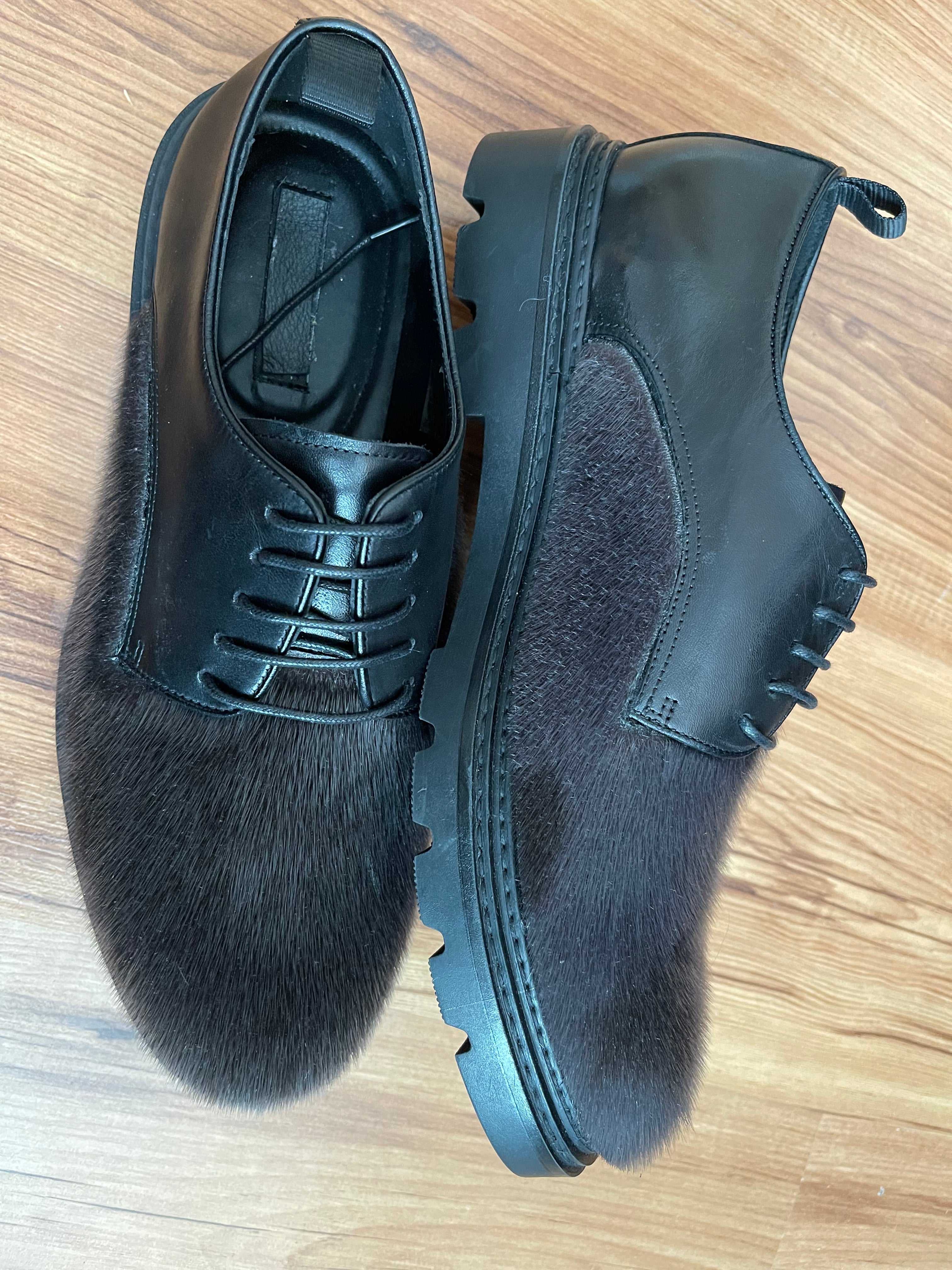 Grey leather hot sale loafers mens