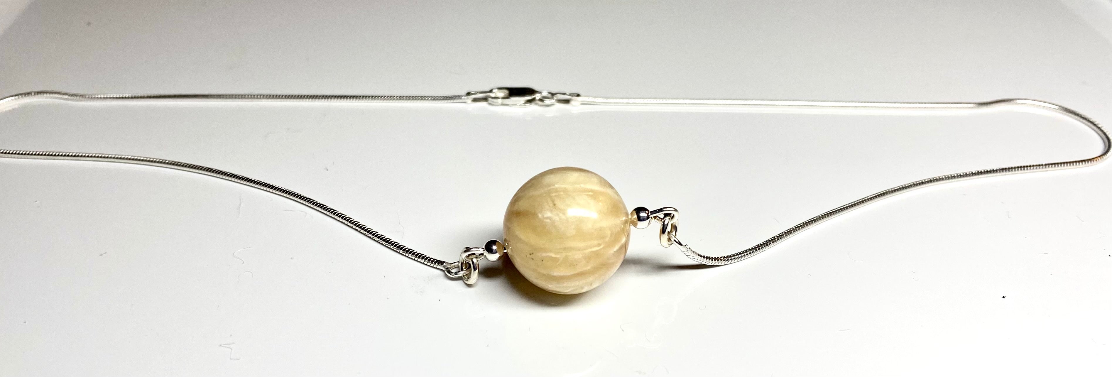 18" Musk-ox Horn Pearl Necklace